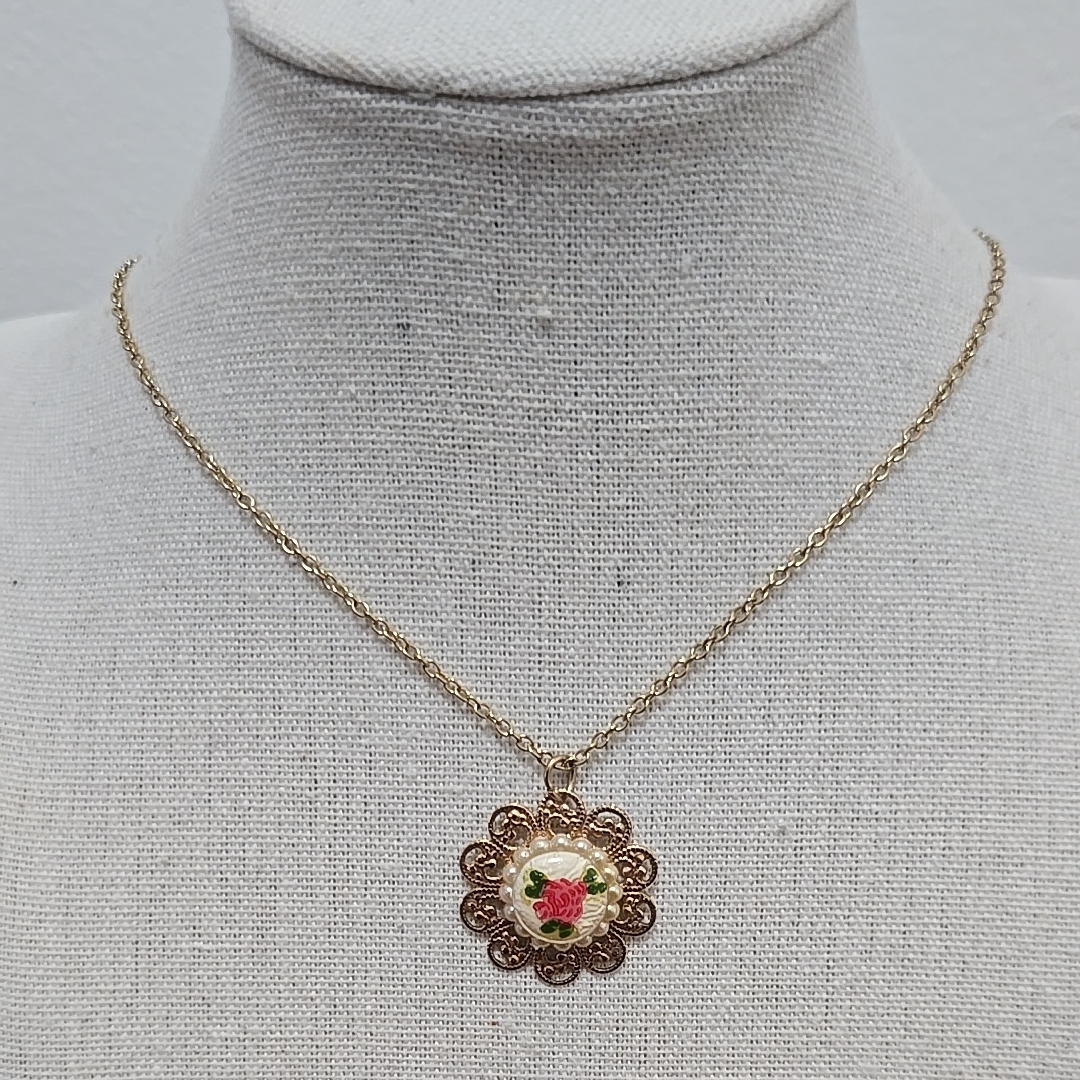 Vintage Pendant Necklace
